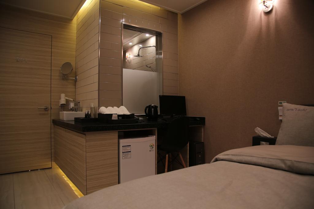 Motel Some Сувон Номер фото